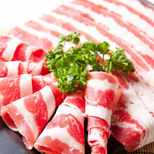 1등급 한우 구이용/정육 900g 대용량 (차돌박이 등심 불고기 국거리) 옵션선택, 01_1등급한우 차돌박이300gX3팩 (총900g), 1개, 300g