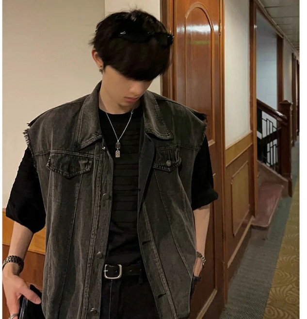 菸灰色牛仔背心馬甲外套男女款秋季日系簡約寬鬆工裝復古馬夾坎肩