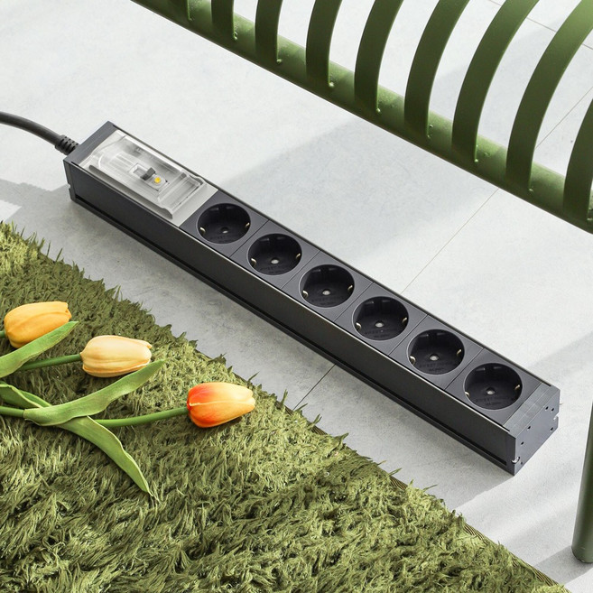 스윗홈 뉴잇 누전차단 고용량 알루미늄 납작 국산 멀티탭 6구 3M / 컴퓨터 산업용 안전 서버탭 에어컨, 1개, 누전차단 6구 3m_메탈릭 네이비