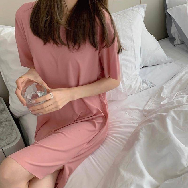Helena 冰絲涼感睡裙 連身居家睡衣 素色寬鬆短袖睡衣裙
