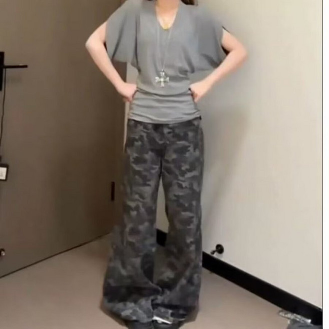 美式高街工裝闊腿迷彩牛仔褲女 寬鬆顯瘦直筒褲子