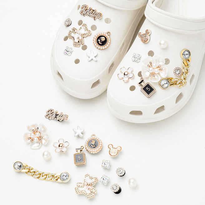 高顏值黑色系洞洞鞋鞋釦裝飾配件 黑白滿天星創意可拆卸鞋花飾品