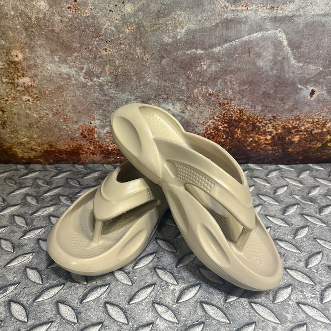 리디렉션 남녀공용 키높이 쿠션 플립플랍 통굽 쪼리 슬리퍼 EVA 여름 샌들(250mm~ 290mm)