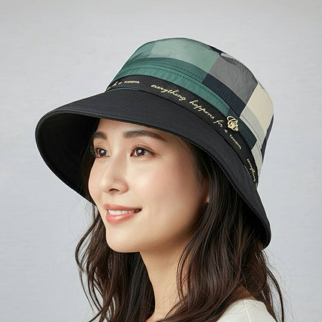 쉬즈인 레터링 체크 패딩 벙거지