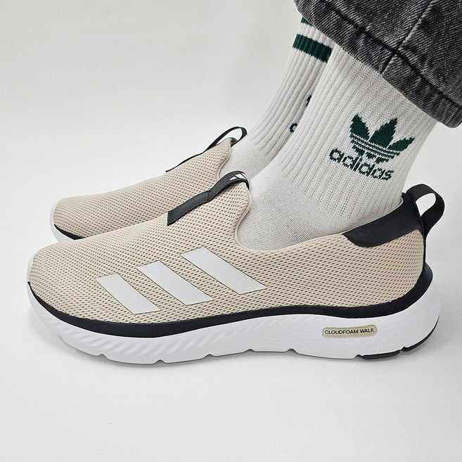 아디다스 남성 러닝화 신기편한 운동화 맞춤핏 달리기 입문용 조깅화 경량슈즈