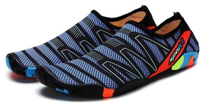 男女款厚底沙灘鞋 涉水鞋 速幹防滑溯溪鞋 泳池潛水鞋