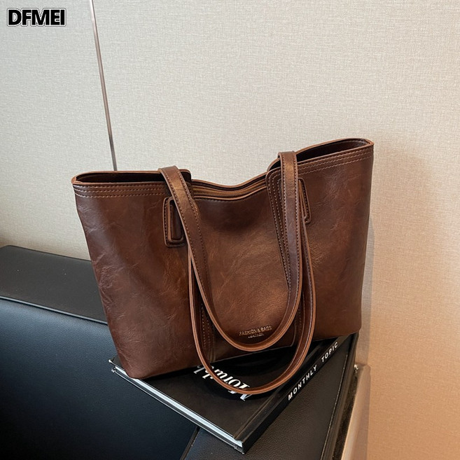 DFMEI 休閒撞色大容量包包女春夏新款單肩包高級質感通勤洋氣托特包, 咖色