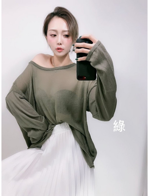 JinG 韓國製 美背透膚薄針織寬袖上衣