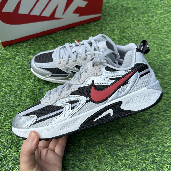 나이키 남여공용 JAM 잼 패션 커플 운동화 데일리 쿠션 신발 스니커즈 메탈릭 실버 [일오공칠양말]