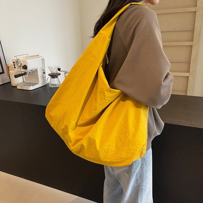 Mimi Market 나일론 숄더백 호보백 보부상 가방
