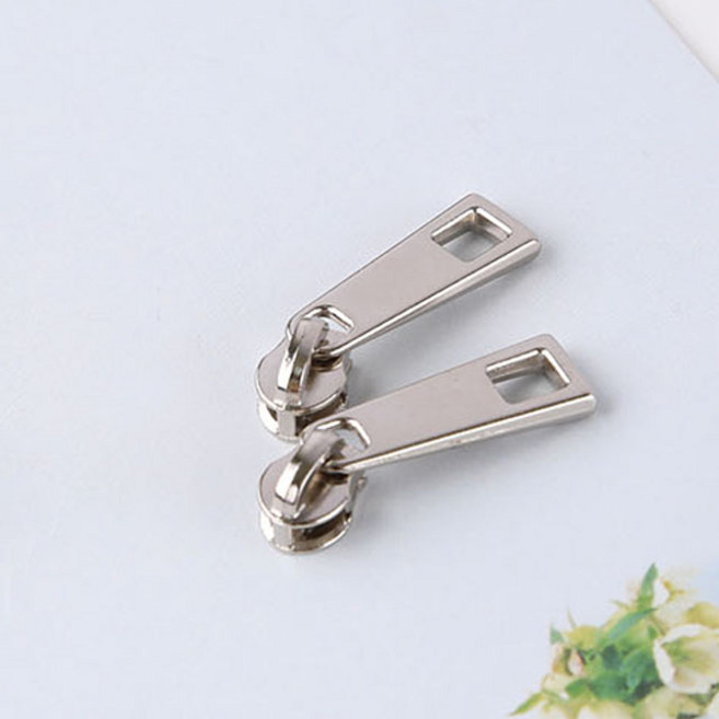 쏘잉갤러리 사각- 3호 코일 일반 지퍼 슬라이더, 1개, 실버 (100개)