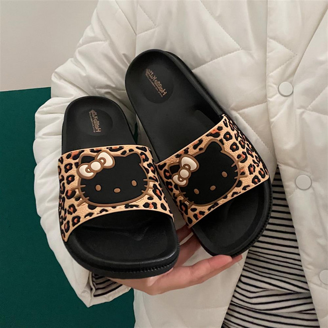 다나에 헬로키티 귀여운 레오파드 캐릭터 슬리퍼 미끄럼 방지 성인욕실화 실내화 +Integrated International Trade Co. Ltd 머리핀