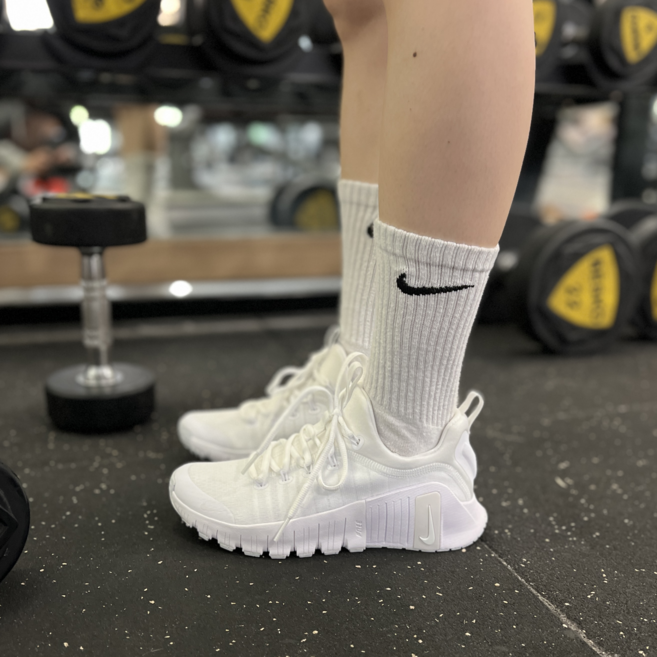 나이키 FMTW 프리 메트콘 여성 헬스화 크로스핏화 역도화 스쿼트화 트레이닝 운동화 화이트