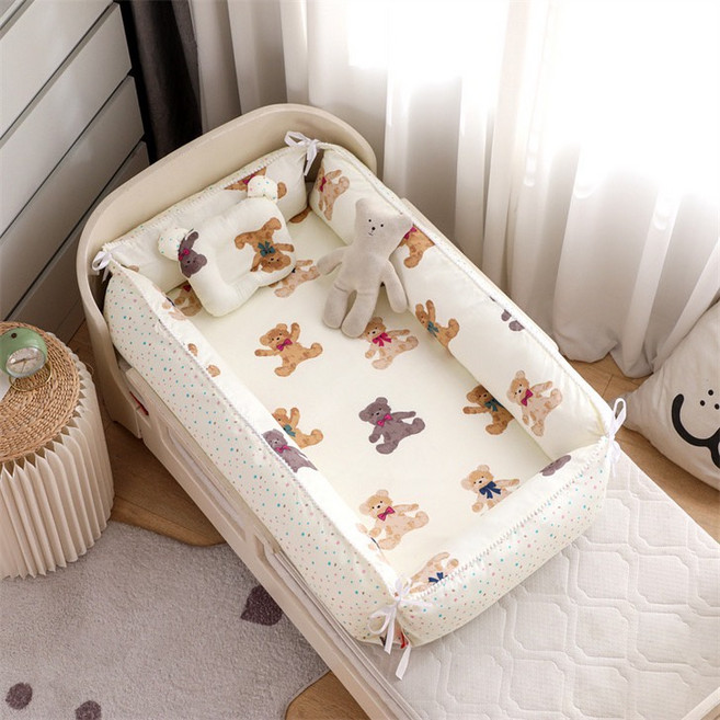 ANGEL baby home 嬰兒床中床，可摺疊可拆洗，便攜式防壓睡窩，多功能寶寶床, 新款加大可愛小熊兩件套床+枕頭