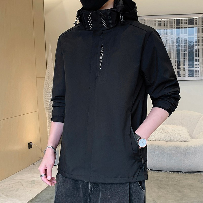 秋冬薄款防風防水衝鋒衣 男生連帽外套 風衣夾克 登山服