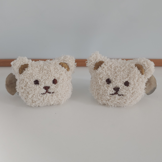 포인터러브 많이잡히는 고정이잘되는 곰돌이 커튼 집게, 2개, 아이보리