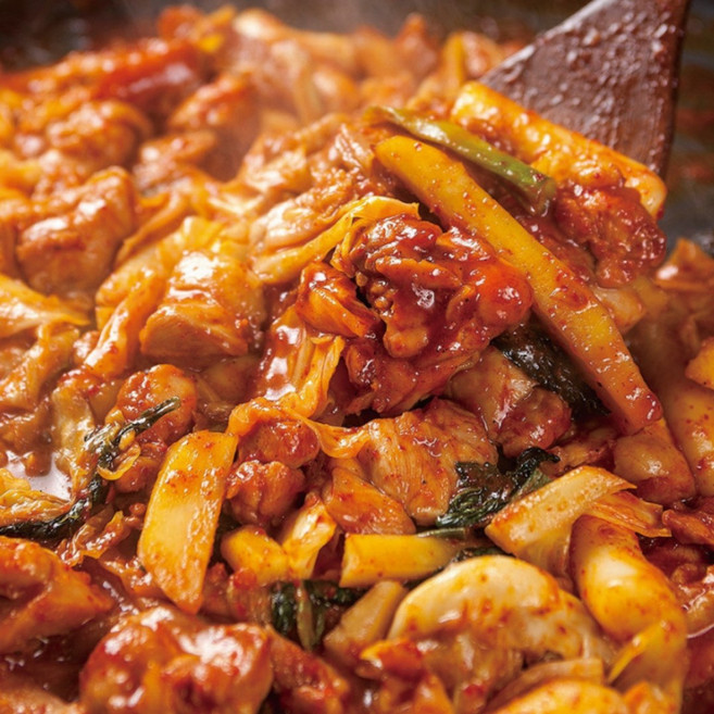 국내산 당일제조 춘천 닭갈비 양념 간장 캠핑 숯불 뼈없는 순살 춘천식 철판 닭갈비 요리 어린이 술안주 즉석 식품 1kg, 03춘천닭갈비모듬세트, 1개