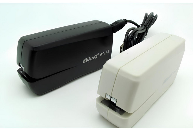 KW-trio 電動10張訂書機 釘書機 (USB.電池雙用), 隨機, 1個