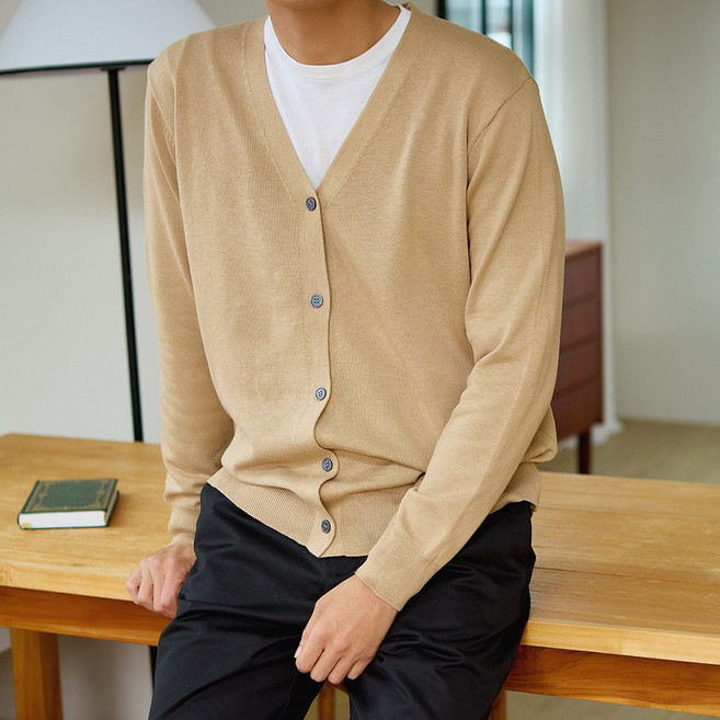 남자 가디건 베이직 브이넥 가을 겨울 데일리룩 남성 니트 가디건