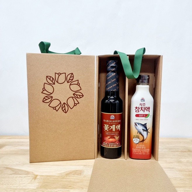 사조 꽃게액젓 + 칼칼한 참치액 500g 실속 단체 선물세트, 1세트