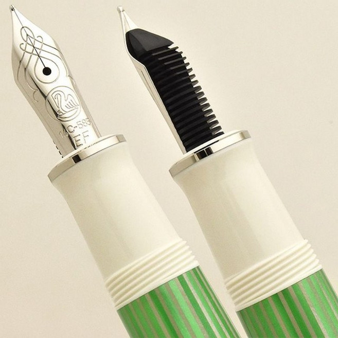 펠리칸 소버린 M605 그린 화이트 만년필 잉크포함, EF