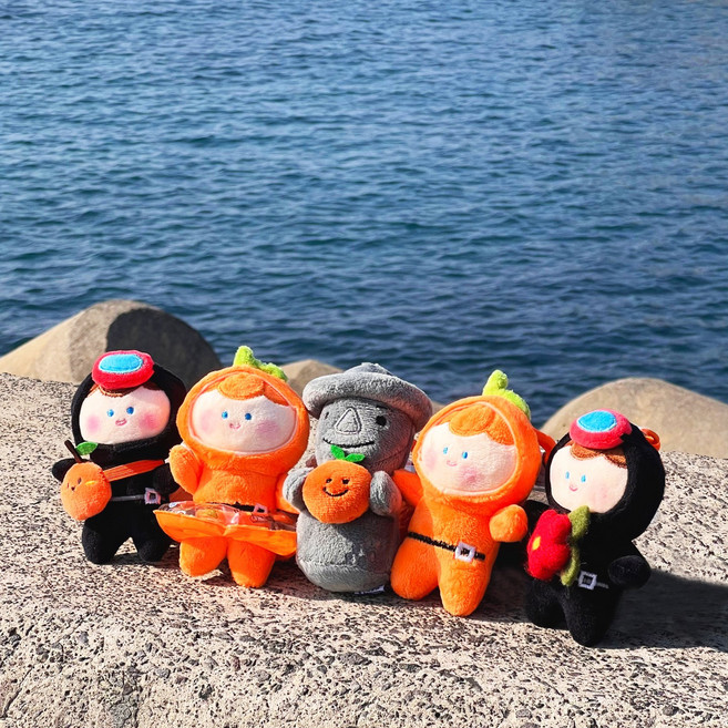 제주 인형 키링 해녀 하르방 감귤, 3) 숨비 동백