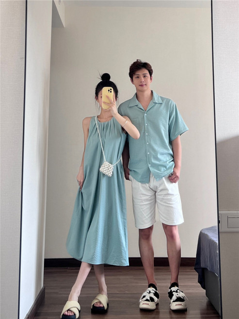 어린이 여름 해변 휴가 스타일 커플 원피스 민소매 홀터넥 드레스 시원한 착용감 편안한 조끼 디자인