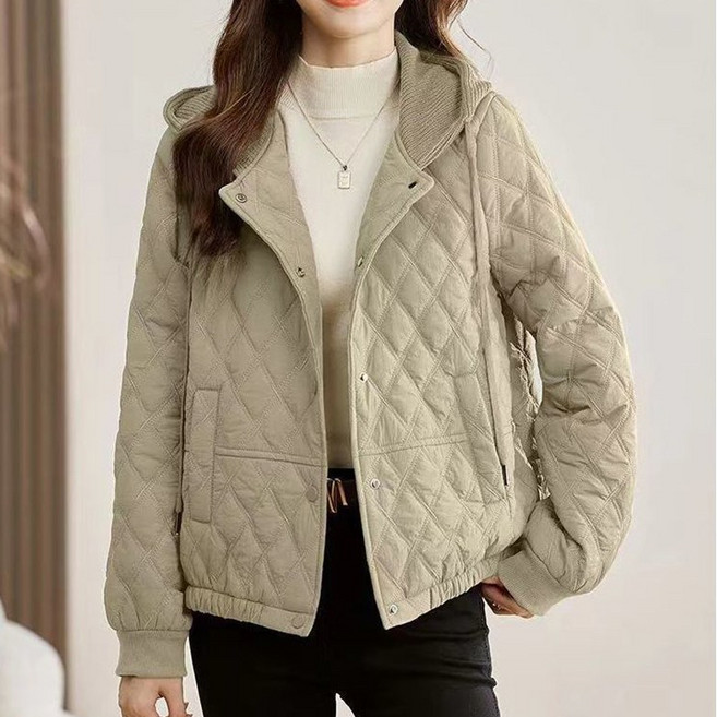 후드 숏 코트 가을겨울 중년여성용 경량 누빔 패딩 점퍼 똑딱이단추 퀼팅 웰론 잠바 심플 캐주얼 데일리 아우터