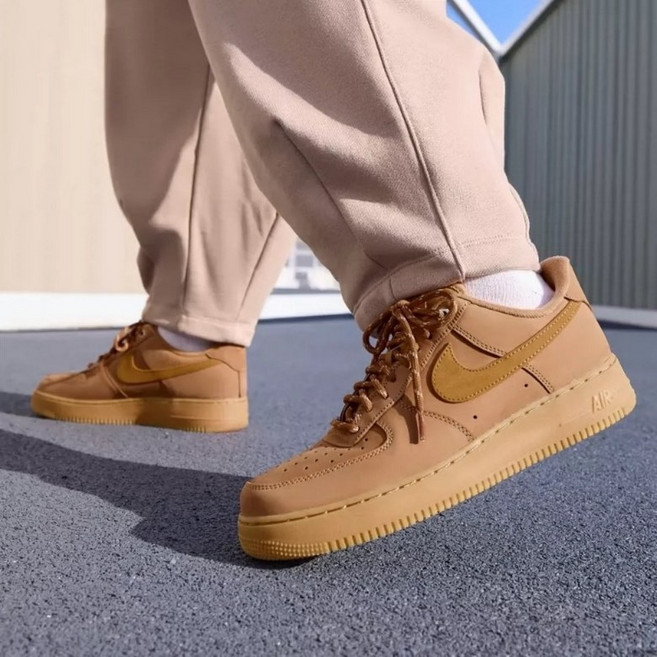 나이키 에어 포스 1 '07 air force 1 남녀 공용 스니커즈(증정품 수납백), 200, 220