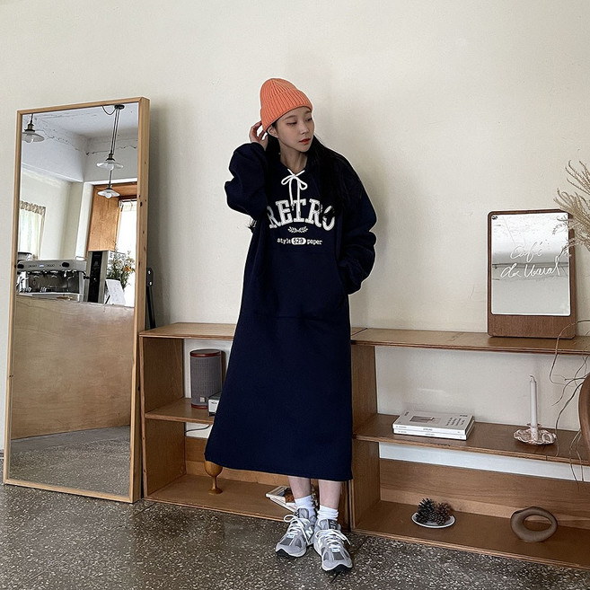 쉐얼유 여성용 기모 레트로 나염 오버핏 후드 원피스