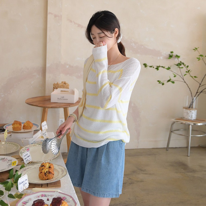 데일리앤 코이 여성 시스루 긴팔 배색 스트라이프 보트넥 입술넥 단가라 그물 니트 여름 비치 커버업 바캉스룩, 블랙(Black)