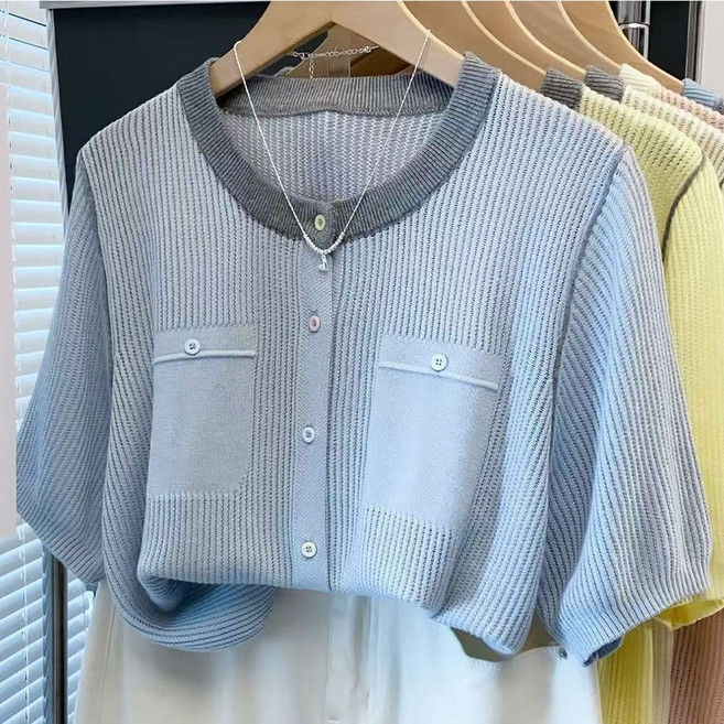 ROYALBELLE 여성 라운드넥 버튼 배색 디자인 루즈핏 펀칭 캐주얼 반팔 숏 가디건 T04066