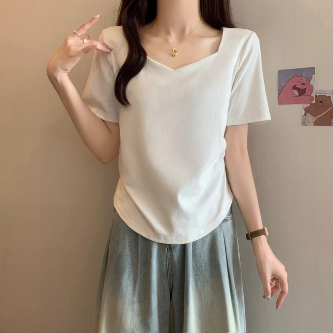 方領不規則短袖上衣