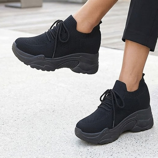 루미솔 메쉬 통기성 발편한 키높이 운동화 7.5cm 스니커즈 통굽