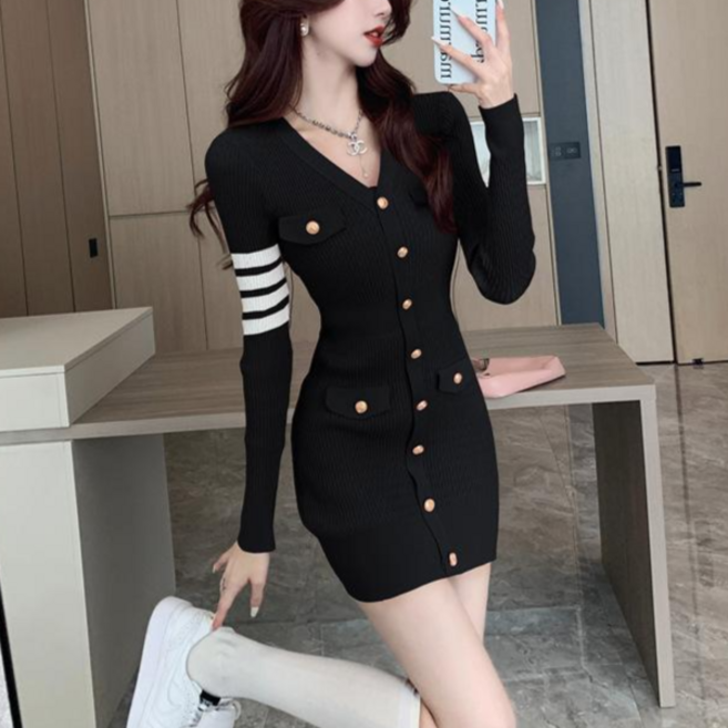 JQS 봄 여름 슬림핏 니트 원피스 미니 브이넥 버튼장식 하객룩 데일리룩 1357