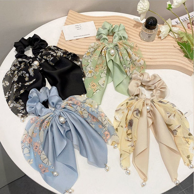 플로럴 새틴 스카프 곱창밴드 진주 장식 여신머리 여성머리끈