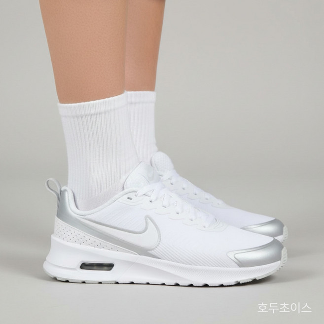 나이키 여성 운동화 에어맥스 누엑시스 런닝화 헬스화 키높이 쿠션좋은