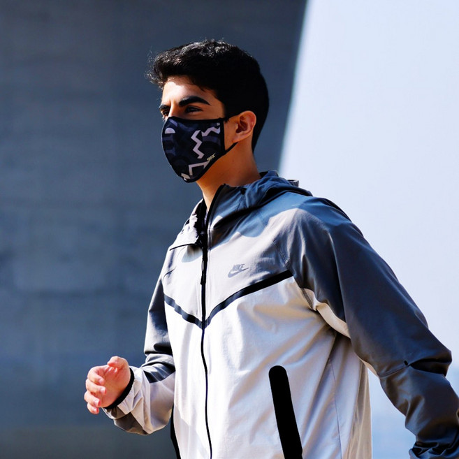 국산 숨 편한 여름용 러닝마스크 쿨 에어홀 메쉬 스포츠 햇빛차단, 크루 블랙화이트, 1개