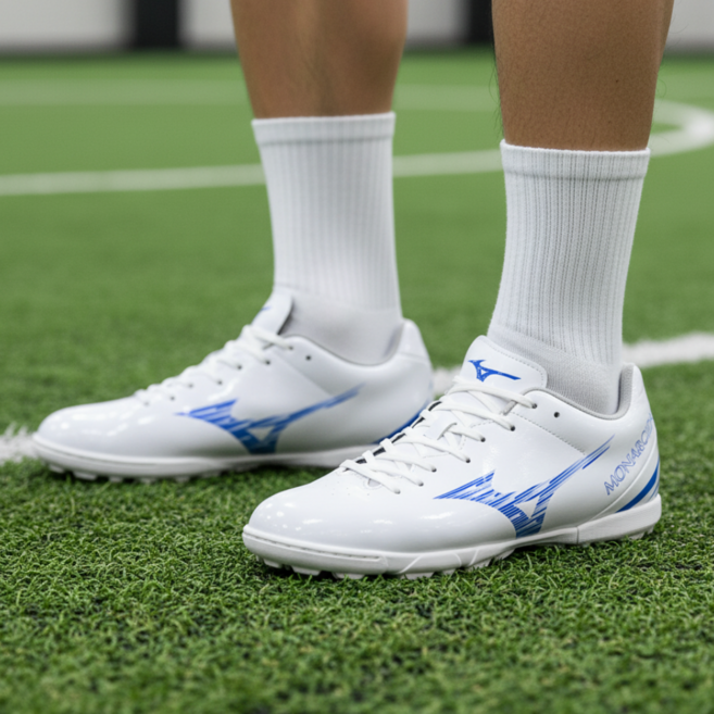 [백화점정품] 미즈노 남성 여성 풋살화 축구화 화이트 발볼넓은 인조잔디 천연잔디 모나르시다 네오 살라(에스위즈)