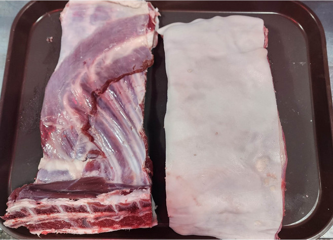 [행복미트] 호주산 암컷염소 냄새없는 염소고기 갈비지육 (고기+뼈+껍데기) 2kg내외 Halal goat meat [당일발송], 1개, 2kg