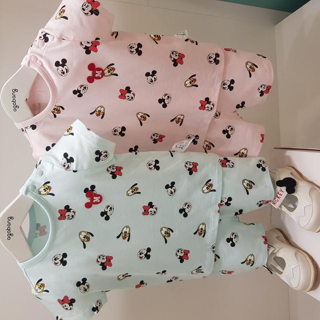 아가방 여름 베이비페어 미키핏 반팔 유아 상하복 디즈니베이비 미키미니 반소매 상하세트 실내복 무형광 쿨소재 외출복 아기옷 / 외출복해도 충분히 이쁜 뛰어도 편한 아기 여름 상하복