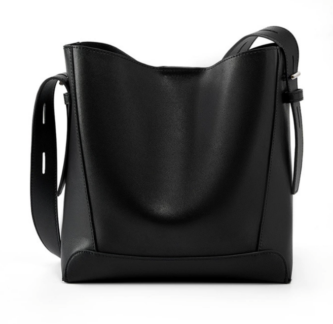 D.I.O 고급여름신상 천연소가죽 고급숄더백 데일리한 토트백 명품st