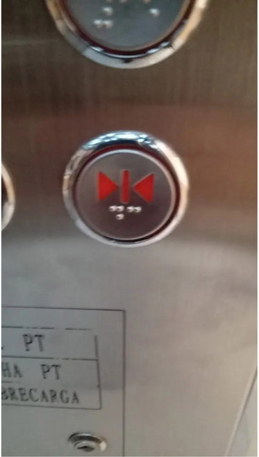 현대용 엘리베이터 버튼