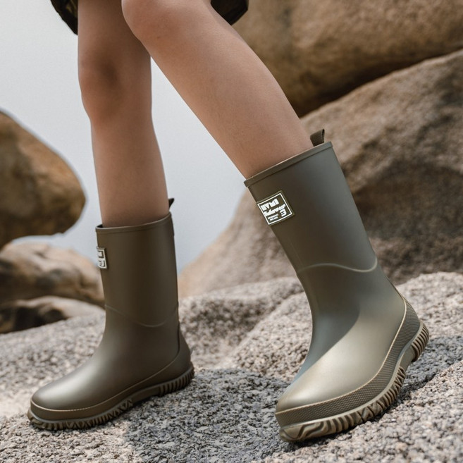 TIMEPURE 일본 스타일 중목 여성용 레인부츠 패션 외출용 미끄럼방지 방수 장화 내마모성 고무신발 갯벌/주방 작업화 가볍고 부드러운 밑창