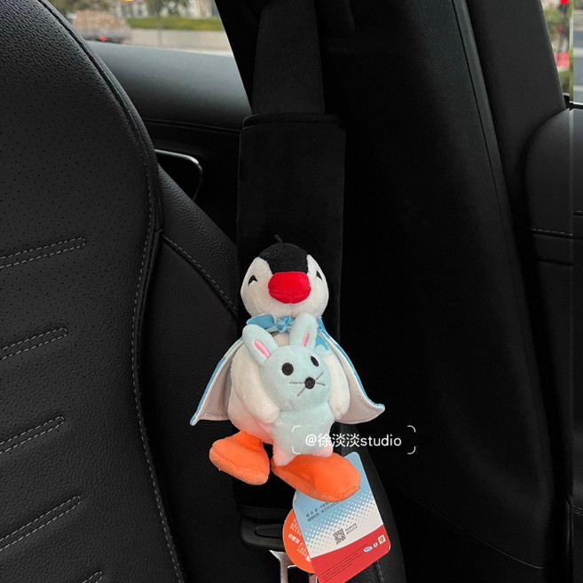 핑구 클래식 펭귄 패밀리 차량용 핑가 핑기 캐릭터 애니메이션 굿즈 안전벨트 어깨 커버 봉제 동물인형 신차 커플 선물, 1개, I 1개