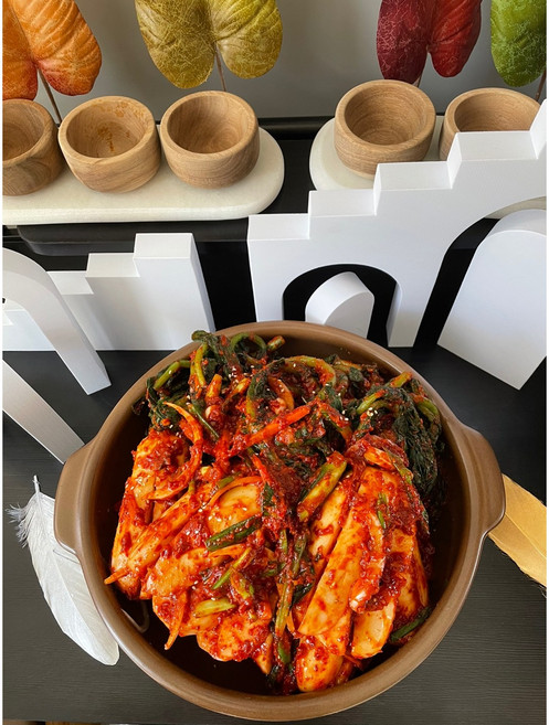 귀빈 30년 전통 국내산 프리미엄 총각김치, 1kg, 1개