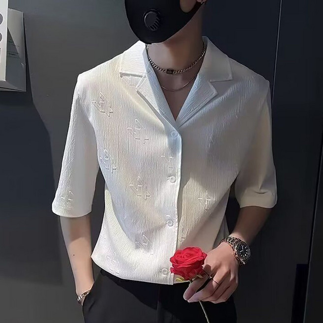 로르카 남성 슬림핏 카라넥 엠보 패턴 반팔 캐주얼 데일리 셔츠 B06031908