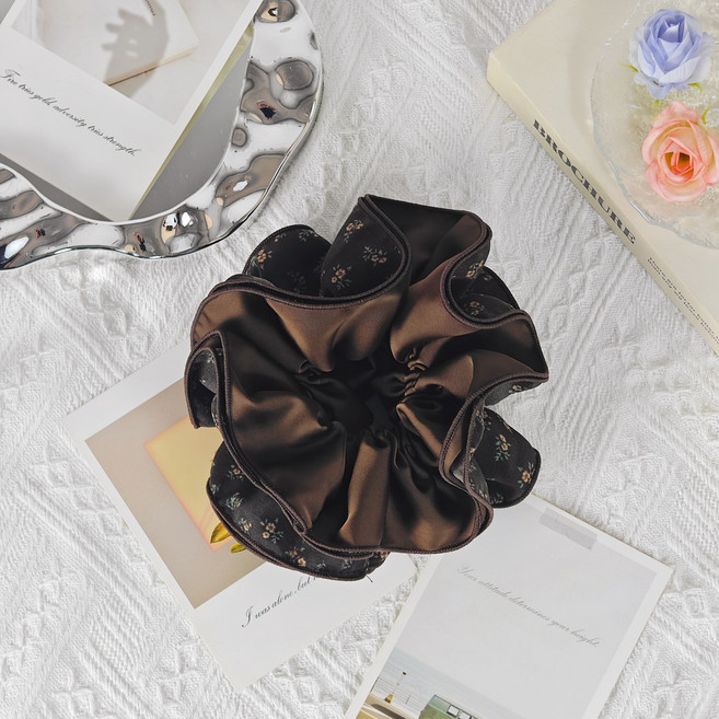 다크 브라운 새틴 베이지 미니 소프라워 이중 프릴 스크런치 헤어 밴드 빈티지 웜톤