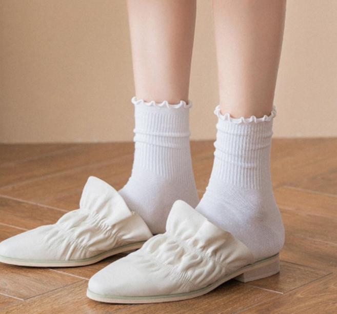 현블러썸 물결웨이브중목양말7개세트 양말선물 여성 여자 레이스 도톰한 양말 장목 중목 20대 10대 학생 양말세트 패션양말 예쁜 귀여운