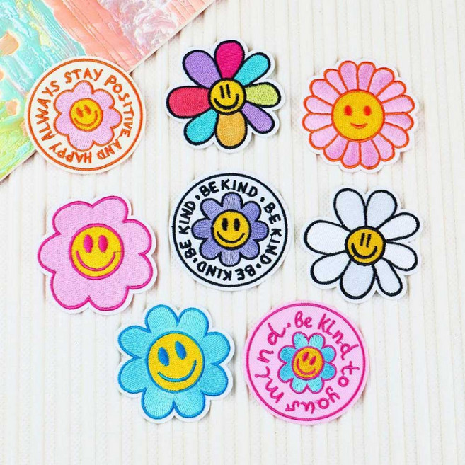 스마일 꽃 자수 패치 와펜 8종 세트, 혼합색상, 1개